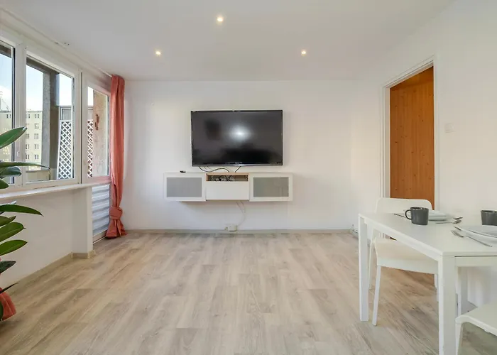 شقة 6 غدينيا